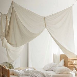 Urban outfitters Tessie canopy white